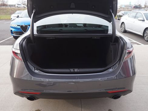 New 2024 Alfa Romeo Giulia Sprint image 9