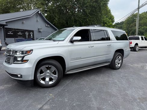 Used 2015 Chevrolet Suburban LTZ AWD/4WD image 6