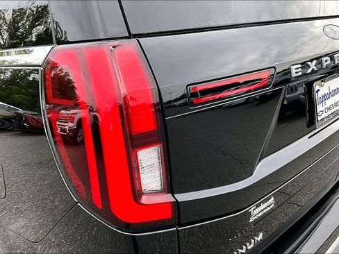Used 2025 Ford Expedition Max Platinum AWD/4WD image 23