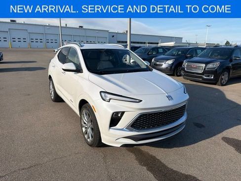Certified 2024 Buick Encore GX Avenir w/ Avenir Convenience Package AWD/4WD image 5