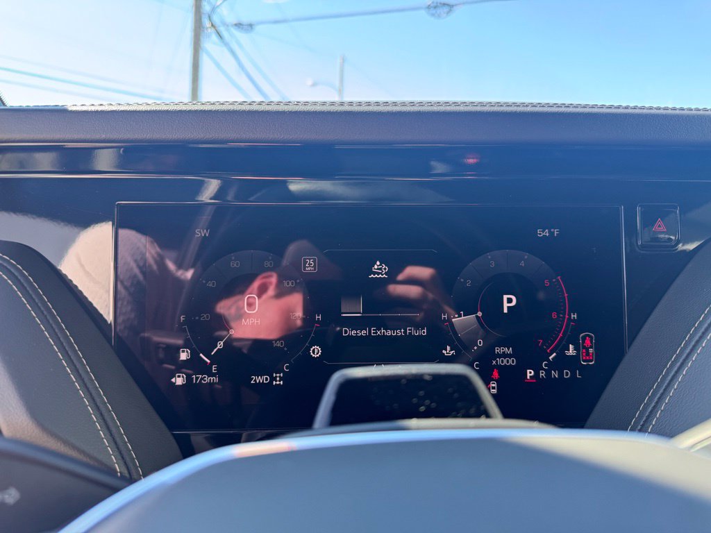 Used 2026 GMC Yukon Elevation w/ Elevation Premium Package AWD/4WD image 19