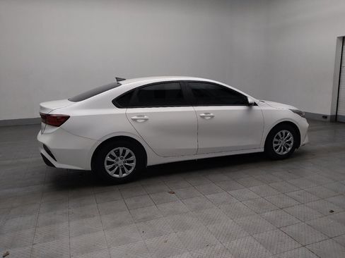 Used 2024 Kia Forte LX image 10