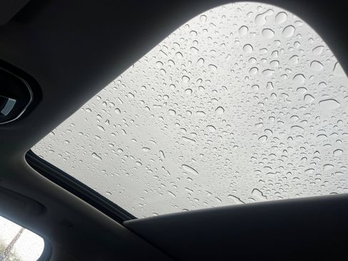 Certified 2024 Jeep Grand Cherokee Limited w/ Luxury Tech Group II image 33