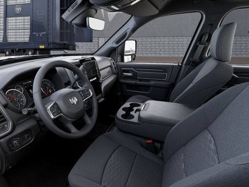 New 2026 RAM 3500 Big Horn AWD/4WD image 22