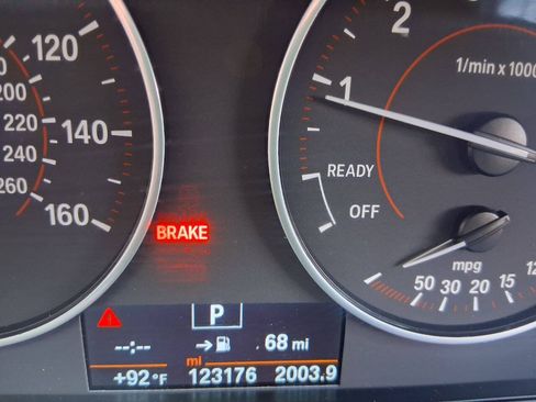 Used 2016 BMW 328i Sedan RWD image 17