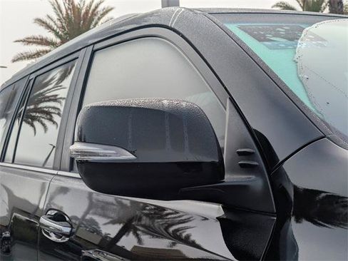 Certified 2023 Lexus GX 460 Premium w/ Premium Plus Package image 12