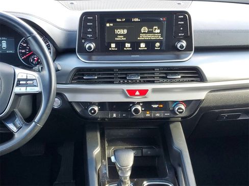 Used 2020 Kia Telluride LX image 27