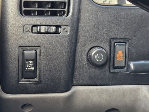 Used 2003 Toyota Tacoma PreRunner image 12