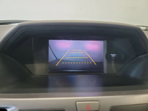 Used 2013 Honda Odyssey LX image 23