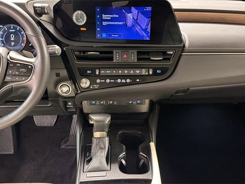 Certified 2023 Lexus ES 250 w/ Premium Package image 16