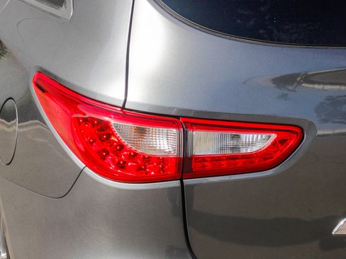 Used 2015 INFINITI QX60 FWD w/ Premium Plus Package image 9