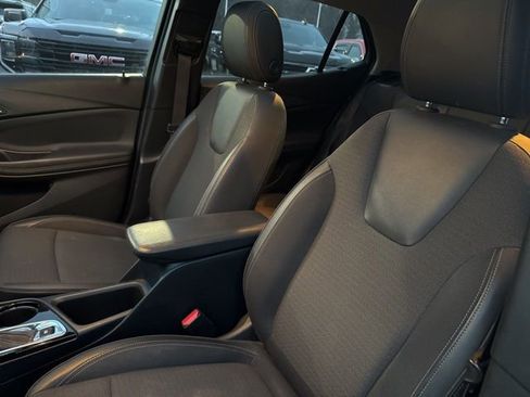 Used 2020 Buick Encore GX Preferred w/ Sport Touring Package image 11