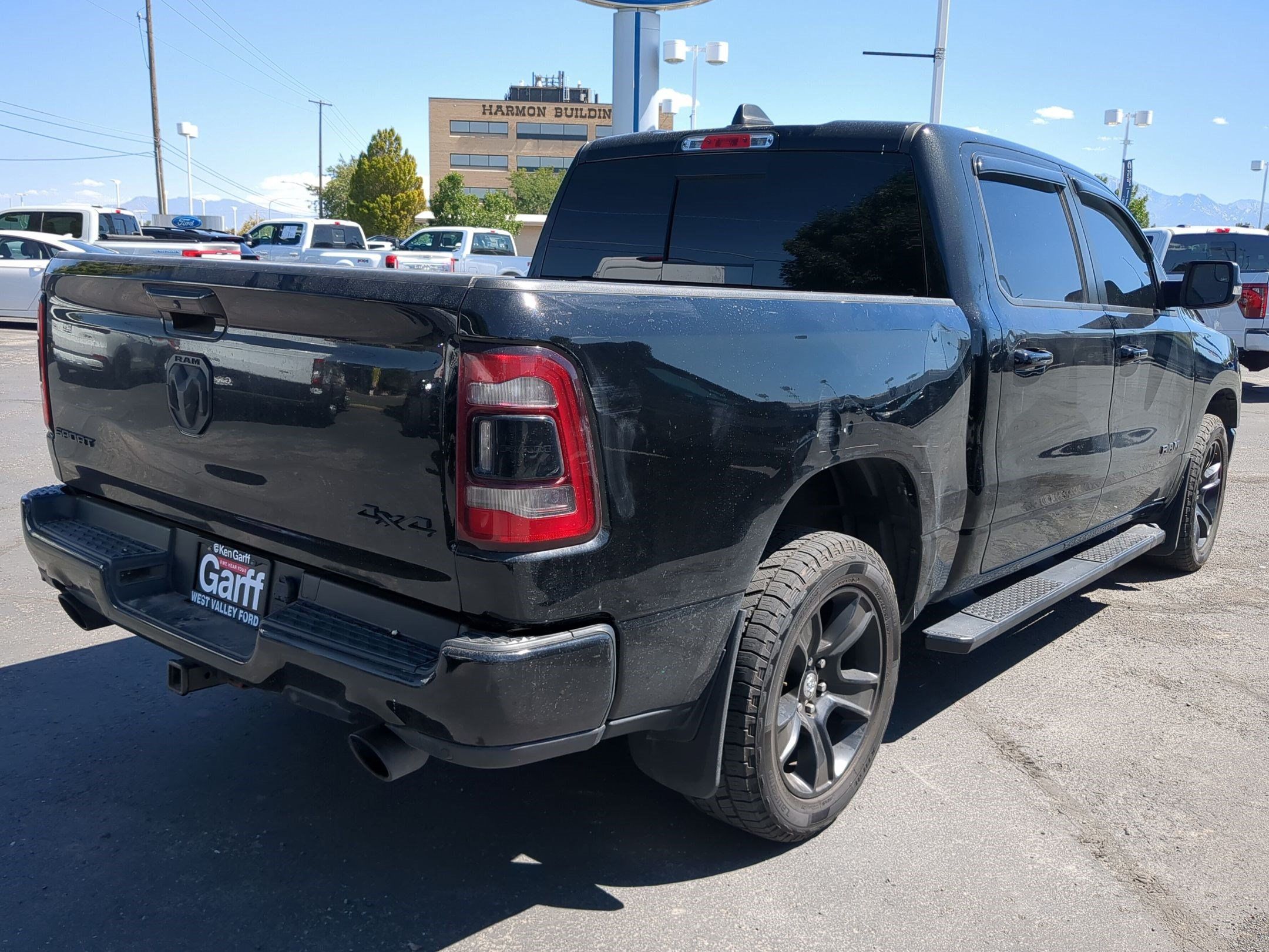 Used 2019 RAM 1500 Sport w/ Level 2 Equipment Group AWD/4WD image 3