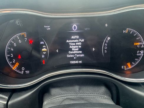 Used 2014 Jeep Grand Cherokee Limited image 22