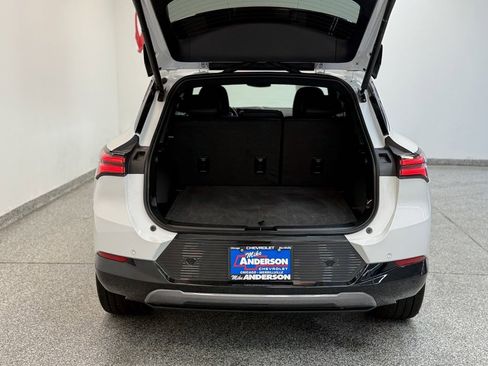 Used 2024 Chevrolet Equinox EV LT w/ Active Safety Package 3 image 7