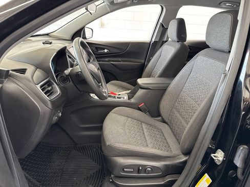 Used 2022 Chevrolet Equinox LT AWD/4WD image 13