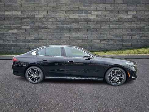 New 2026 BMW 530i xDrive AWD/4WD image 6