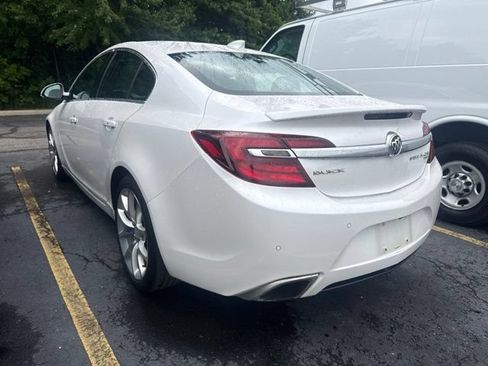 Used 2017 Buick Regal GS w/ Driver Confidence Package #2 AWD/4WD image 2