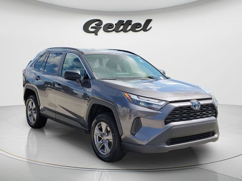 Certified 2024 Toyota RAV4 LE AWD/4WD image 3