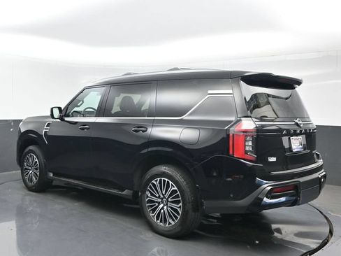 Used 2025 Nissan Armada Platinum w/ Convenience Package AWD/4WD image 3