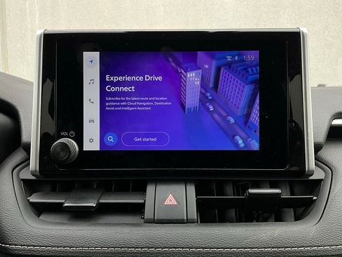 Used 2025 Toyota RAV4 XLE image 30