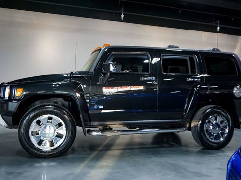 Used 2008 HUMMER H3 image 34