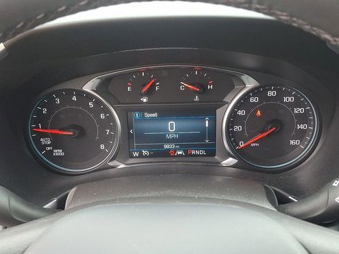 Used 2024 Chevrolet Equinox LT w/ LPO, Floor Liner Package image 19