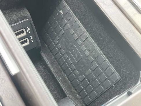 Used 2018 Lincoln Navigator L Reserve w/ Technology Package AWD/4WD image 37