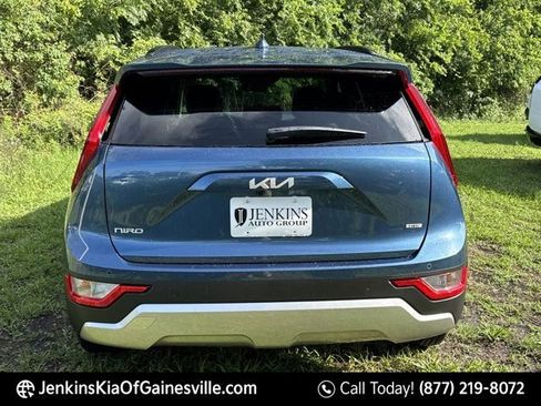 New 2026 Kia Niro EX FWD image 4