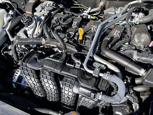 Used 2025 Nissan Altima 2.5 SR image 34