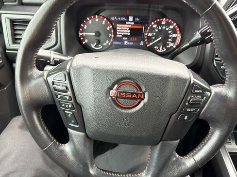 Used 2023 Nissan Titan PRO-4X w/ Pro-4x Convenience Package AWD/4WD image 26