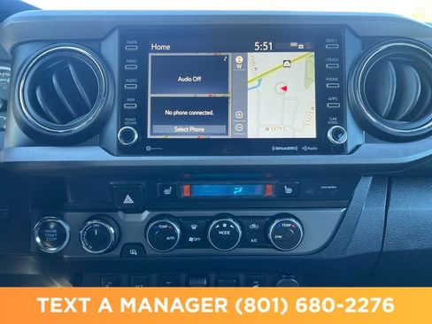 Used 2020 Toyota Tacoma TRD Sport w/ Technology Package AWD/4WD image 18
