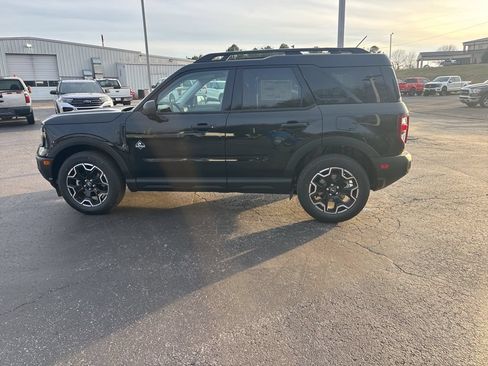 New 2026 Ford Bronco Sport Outer Banks w/ Outer Banks Tech Package+ AWD/4WD image 4
