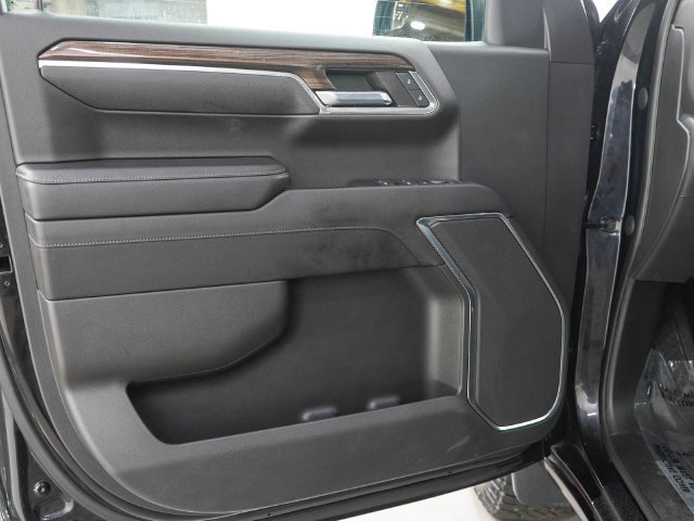 Used 2022 Chevrolet Silverado 1500 LT Trail Boss w/ Protection Package AWD/4WD image 17
