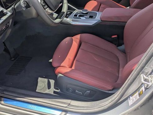New 2026 BMW 330i Sedan RWD image 4