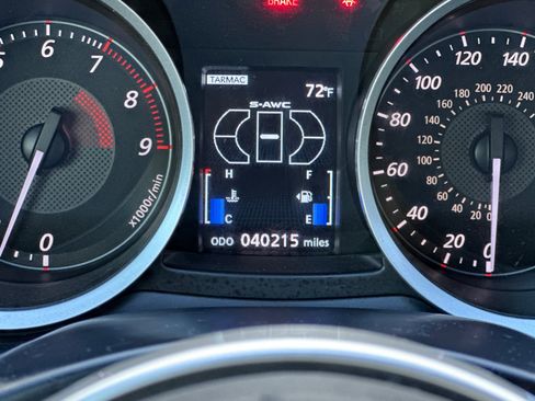 Used 2010 Mitsubishi Lancer Evolution GSR image 38