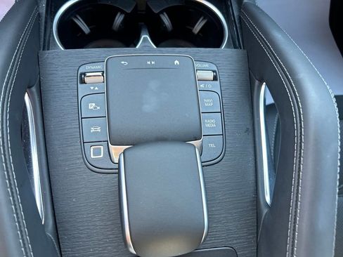 Used 2025 Mercedes-Benz GLE 53 AMG 4MATIC image 19