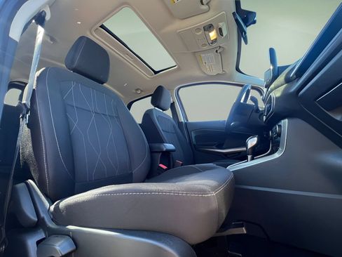 Used 2020 Ford EcoSport Titanium AWD/4WD image 9