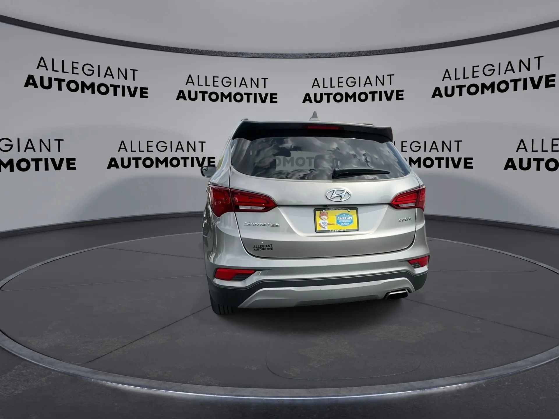 Used 2018 Hyundai Santa Fe Sport w/ 2.4L Value Package 02 FWD image 9