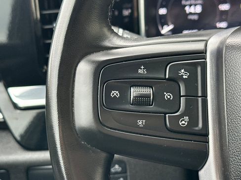 Certified 2025 GMC Sierra 1500 SLT image 30