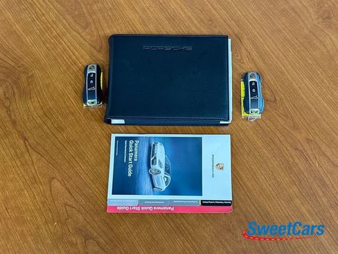 Used 2022 Porsche Panamera GTS image 56