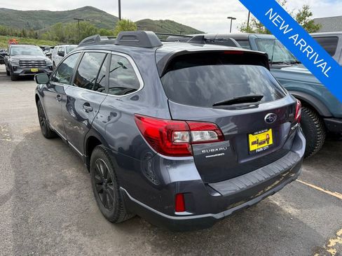 Used 2016 Subaru Outback 2.5i Premium AWD/4WD image 5