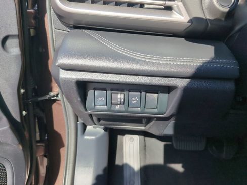 Used 2022 Subaru Outback Limited AWD/4WD image 14