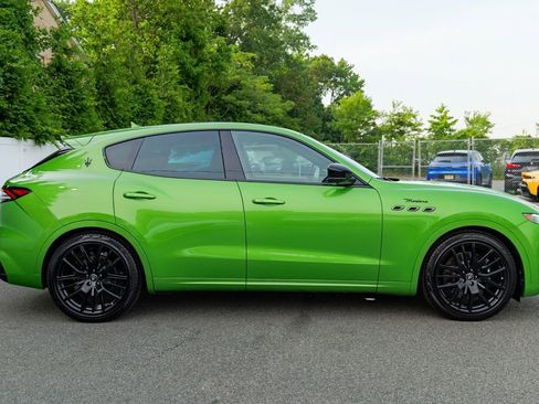 New 2023 Maserati Levante Modena AWD/4WD image 9