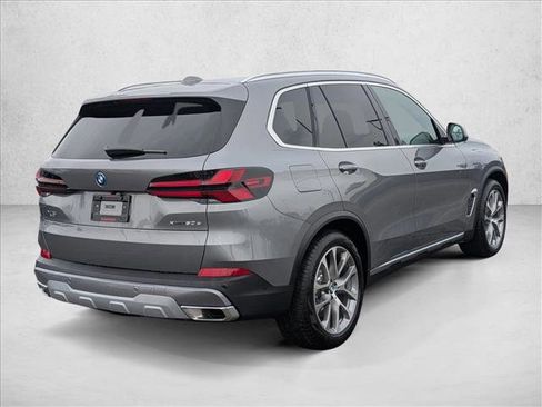 New 2026 BMW X5 xDrive50e w/ Executive Package image 2