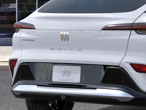 New 2026 Buick Envista Sport Touring image 38