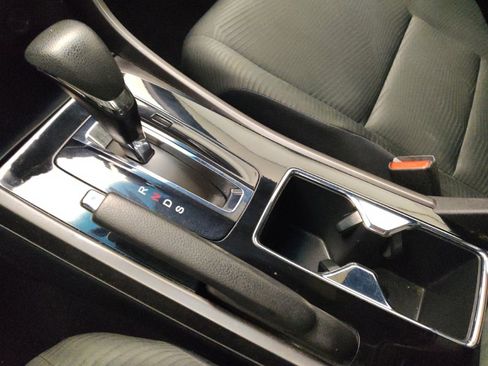 Used 2016 Honda Accord LX-S image 26