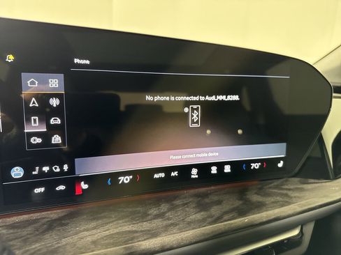 Used 2025 Audi Q5 Premium Plus w/ Premium Plus image 8