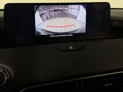 Used 2024 MAZDA CX-90 3.3 Turbo w/ Preferred Package image 17