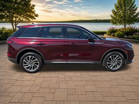 Used 2020 Lincoln Corsair AWD w/ Equipment Group 101A image 9